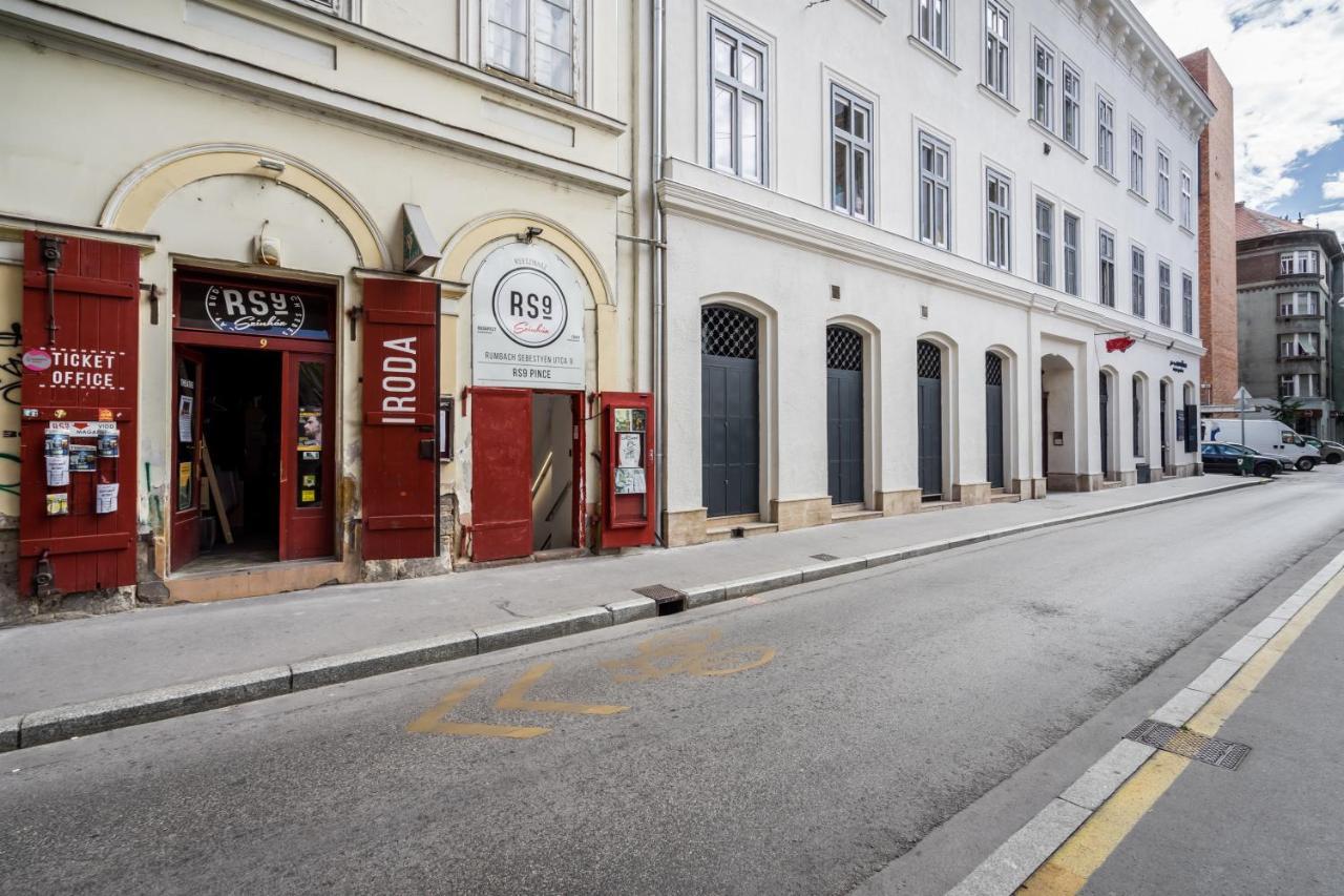 Bpr Stylish Vagabond Apartment With Ac Budapeste Exterior foto
